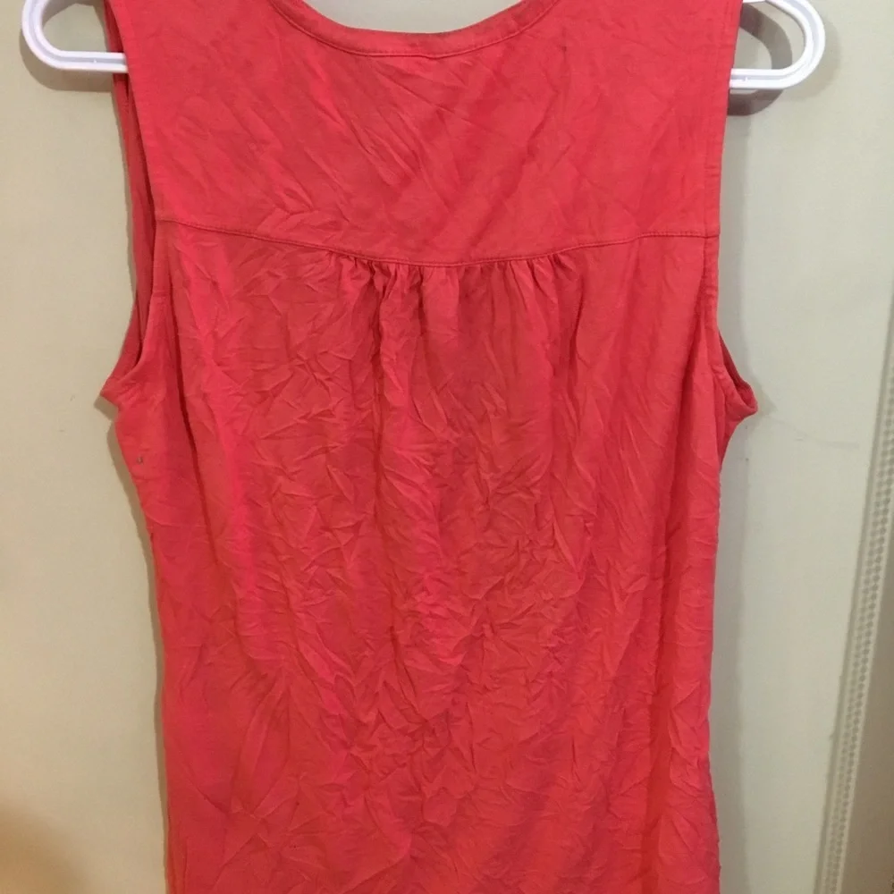 Banana Republic Coral Sleeveless Blouse - Picture 2 of 5